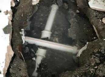 友谊阳台漏水维修公司为您分享楼上楼下漏水怎么处理