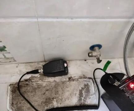 友谊屋顶漏水维修公司分享下卫生间漏水的危害及解决方法